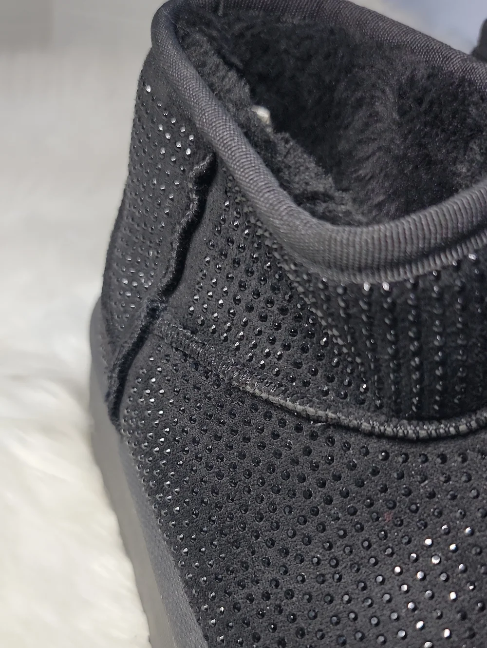 Black Rhinestone Sparlkle Bootie Boot Faux Fur InsideSize 38/ 7.5